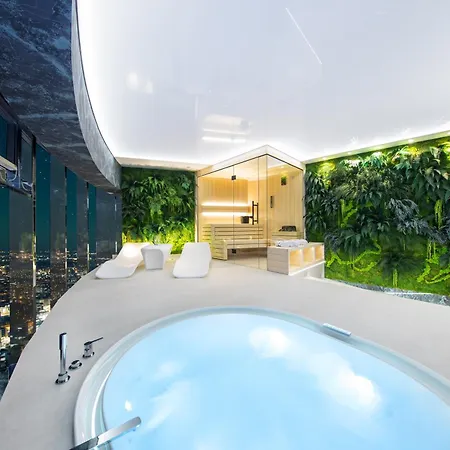 Sky Tower - 48 Pietro Penthousy Z Prywatna - Adult Only Daire