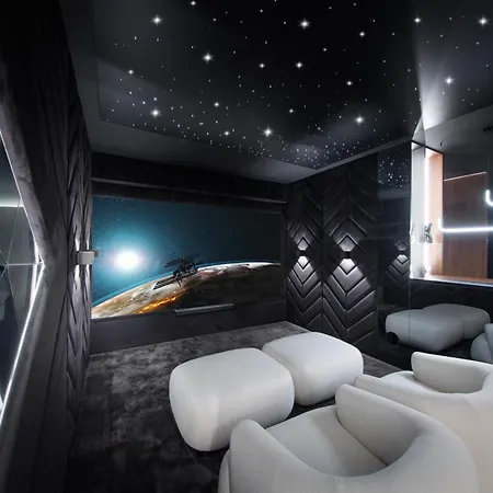 Sky Tower - 48 Pietro Penthousy Z Prywatna - Adult Only 公寓 *