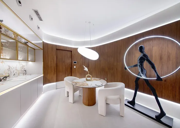 Sky Tower - 48 Pietro Penthousy Z Prywatna - Adult Only