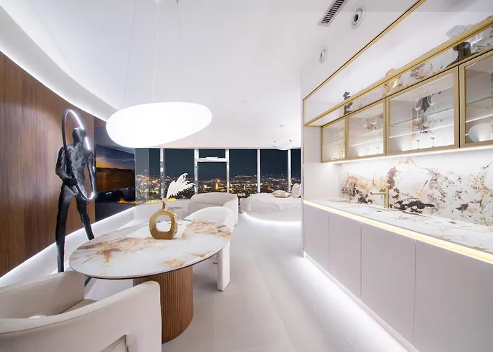 公寓 Sky Tower - 48 Pietro Penthousy Z Prywatna - Adult Only *