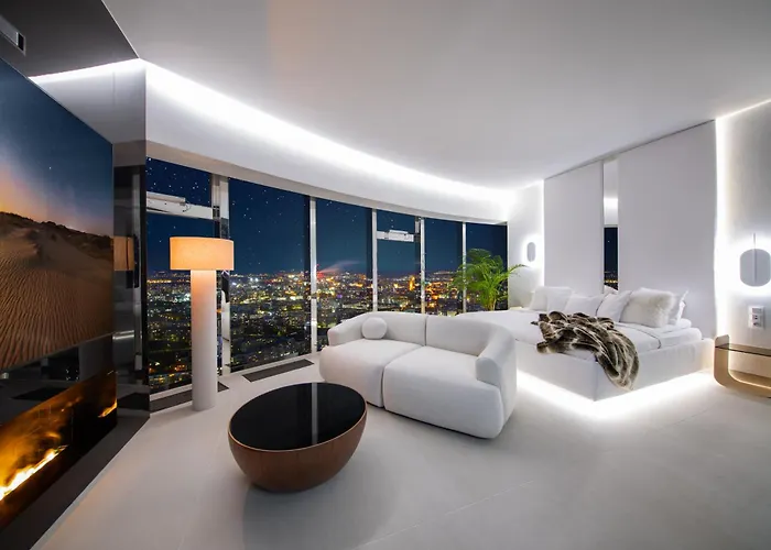 Sky Tower - 48 Pietro Penthousy Z Prywatna - Adult Only Breslau