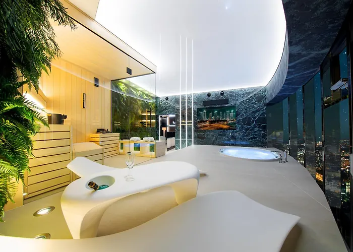 Apartment Sky Tower - 48 Pietro Penthousy Z Prywatna - Adult Only